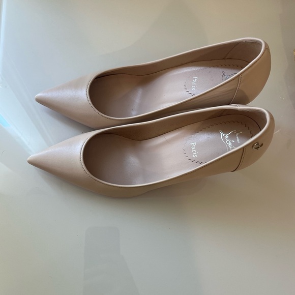 Christian Louboutin Women's Cream Pumps - Picture 8 of 12